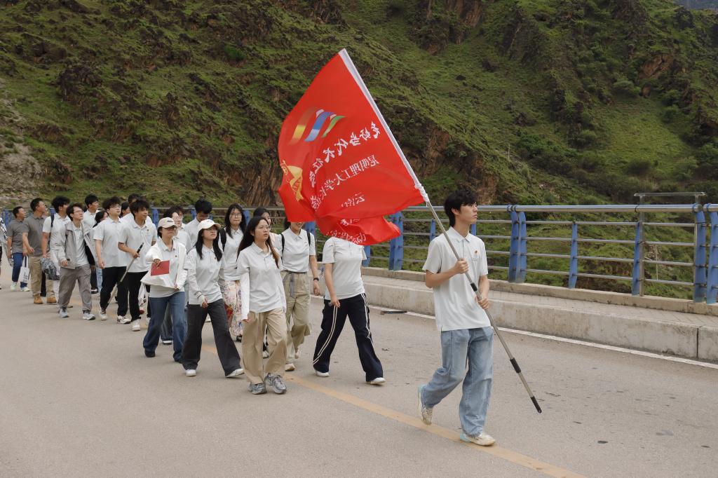 image3.jpg